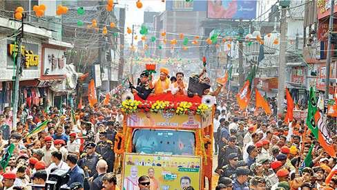 आरजेडी व कांग्रेस नेता विकास के पैसे हजम कर जाते थे : योगी