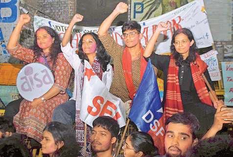 एबीवीपी का 27.48% वोट बढ़ा, वाम गठबंधन सभी पदों पर जीता