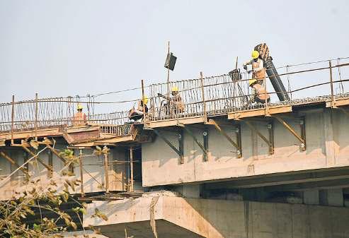 बारापुला परियोजना में पेड़ों की बाधा हुई दूर, काम में आएगी तेजी