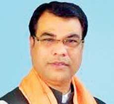 भाजपा नेता पर दोहरे मतदान का आरोप, प्रशासन बोला- होगी जांच