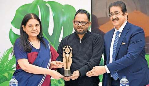 पशु कल्याण पर बनी फिल्मों को मिलेगा ‘सिनेकाइंड’ अवार्ड: मेनका गांधी