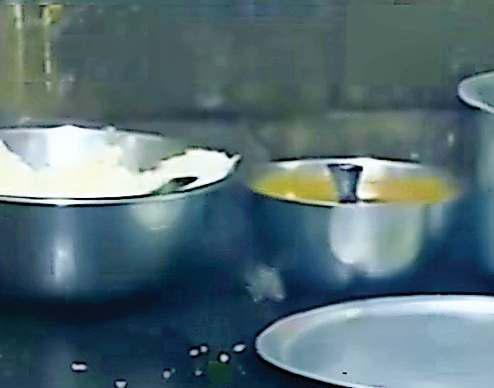 भगत सिंह कालेज की कैंटीन में चूहे की शिकायत