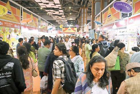 दिल्ली में देखिए राजस्थान का हवा महल, महाबोधि मंदिर और महाराष्ट्र के 12 दुर्ग