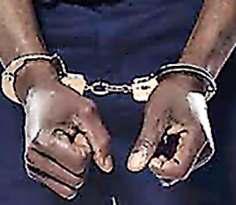 बंद घरों के ताले तोड़कर चोरी करने वाले दो कुख्यात धरे गए