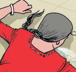 ट्रक से टकराने से टेंपो में बैठी महिला की मौत, पति घायल