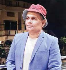 श्रीराम मंदिर में चढ़ाए जाने वाले ध्वज का ग्रेनो में रहने वाले ललित से जुड़ा है नाता