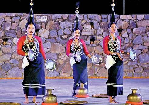 अनंत उत्सव में लोकगीतों ने किया मंत्रमुग्ध