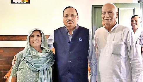 गांव से सीजेआई बनने पर झूम उठा हिसार का पेटवाड़