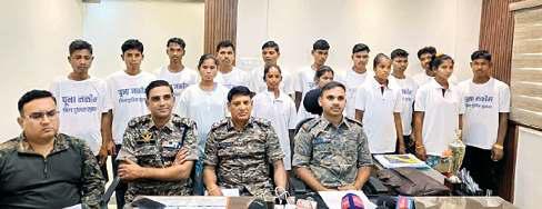 सुकमा में 15 माओवादियों का आत्मसमर्पण