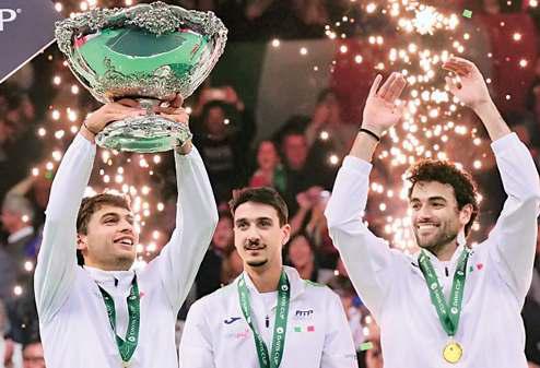 इटली लगातार तीसरा बार डेविस कप चैंपियन