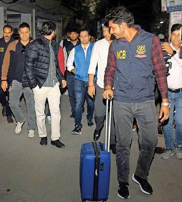 262 करोड़ रुपये के मिले ड्रग्स मामले में शाहीन बाग में एनसीबी का छापा