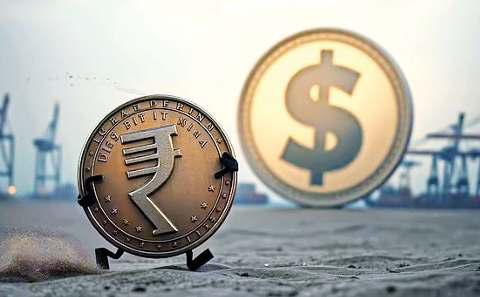 आरबीआइ ने रुपये को संभाला, 50 पैसे उछाला