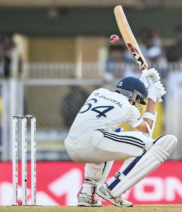 गुवाहाटी में भारतीय टीम नतमस्तक