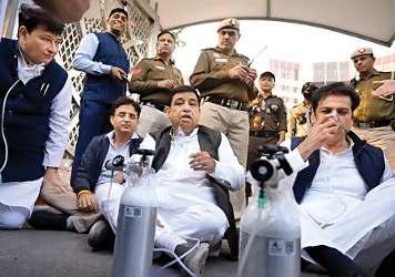 भाजपा सरकार की नाकामी से राजधानी के लोग ले रहे जहरीली हवा में सांस: कांग्रेस