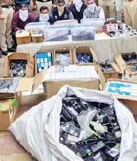 आइएमईआइ नंबर बदलने वाली फैक्ट्री का पर्दाफाश