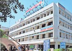 मंत्री का दावे के विपरीत अस्पतालों में दवा संकट बरकरार