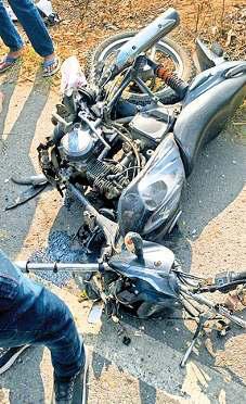 गुरुग्राम में तेज रफ्तार ट्राले ने बाइक सवार दंपती को मारी टक्कर, दोनों की जान गई