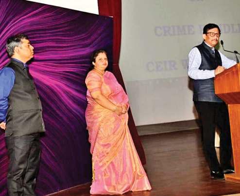 पुलिस अधिकारियों को डिजिटल कौशल संपन्न बनाने के लिए कार्यक्रम