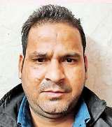 विस्फोट में जान बची, पर छिन गया टैक्सी चालकों का रोजगार -