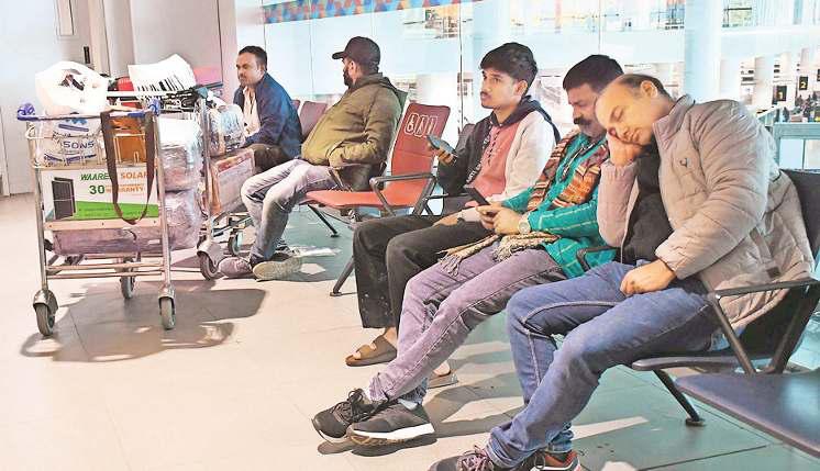 असुविधा के लिए भी मुआवजा दे इंडिगो : हाई कोर्ट