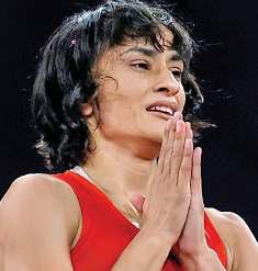 विनेश फोगाट ने की संन्यास से वापसी