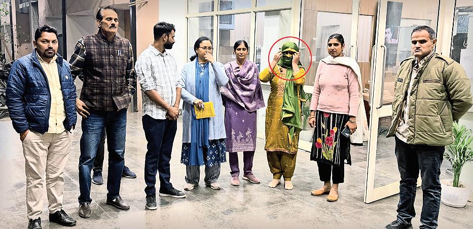 दिल्ली में भ्रूण लिंग जांच गिरोह का भंडाफोड़, पकड़ी गई महिला दलाल