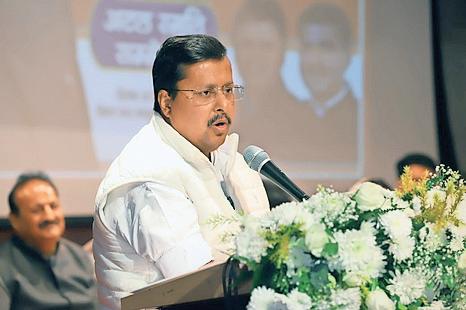 बहुत कम लोगों में दिखता है अटल जी जैसा आत्मविश्वास : नितिन नवीन