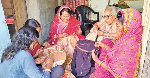 खुद को तपाकर सैकड़ों को चमकाया