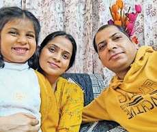 रूम हीटर फटा, डीएमआरसी इंजीनियर, पत्नी व बेटी की मौत