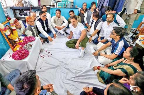 इंदौर में दूषित जल से हुई मौतों की सरकार को लेनी होगी जिम्मेदारी : राहुल गांधी