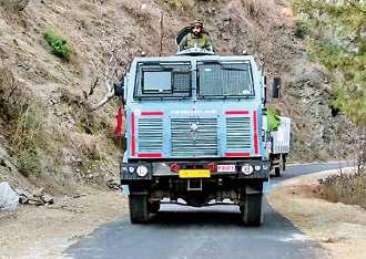 किश्तवाड़ में आतंकवादियों ने जवानों पर किया घात लगाकर हमला, सात घायल