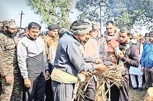 एक साल के बेटे ने बलिदानी पिता को दी मुखाग्नि