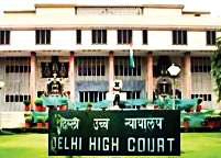 कनाट प्लेस के नो वेंडिंग जोन में चुनिंदा कार्रवाई का आरोप