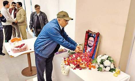 पिता बोले-जिम्मेदारों ने बेटे को भगवान भरोसे छोड़ा, दो घंटे करता रहा संघर्ष