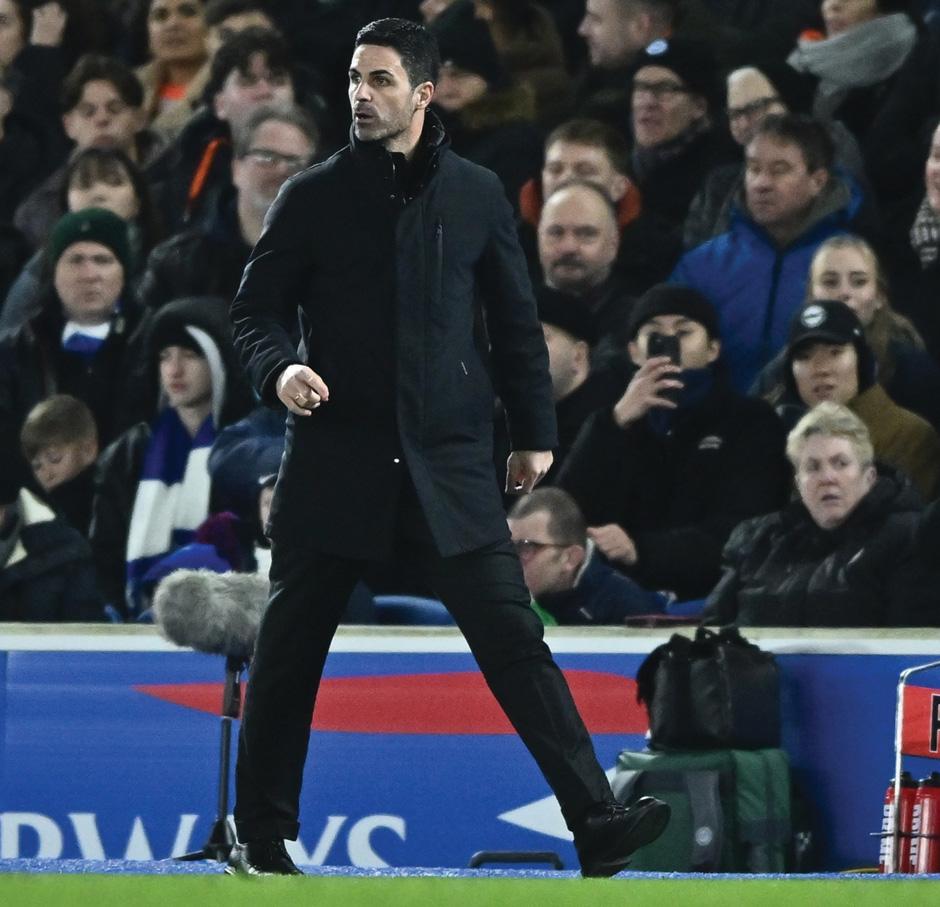 Sparks Set To Fly At Emirates