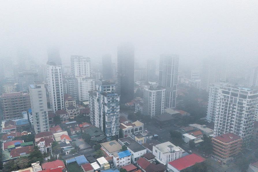 Long queues, no power irk