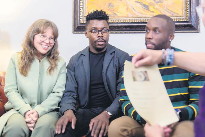 Show set to spread wings