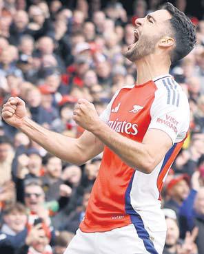 Arsenal edge toothless Chelsea