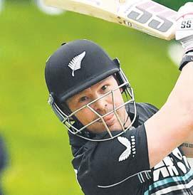 Opening blitz sinks Pakistan