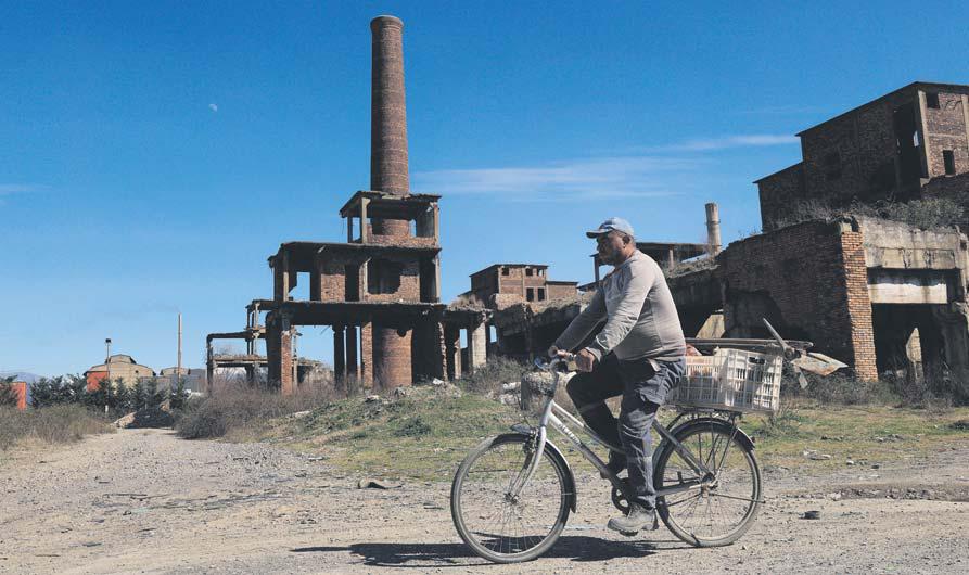 Poisoned legacy of Albania's vast steel city
