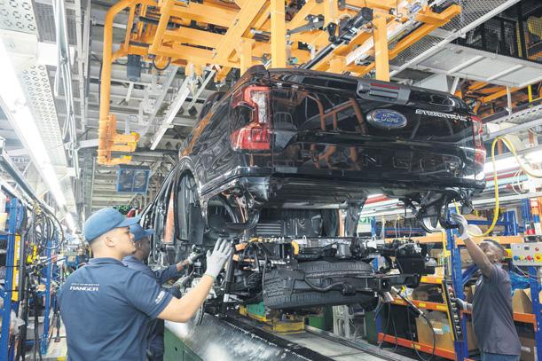 Ford Plugs SA into Global EV