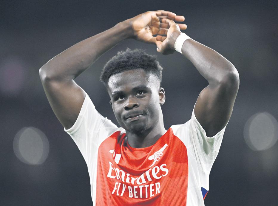 Gunners Snipe At Reds