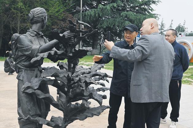 Killing Fields Let Moola Roll In