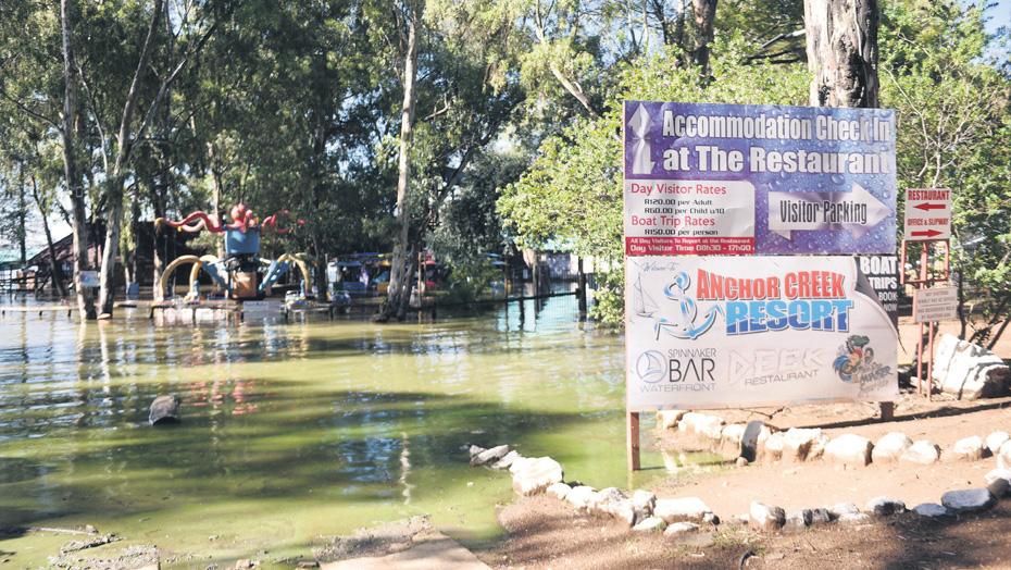 Vaal Dam still at capacity but outflow reduced