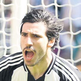 Magpies win, Gunners draw