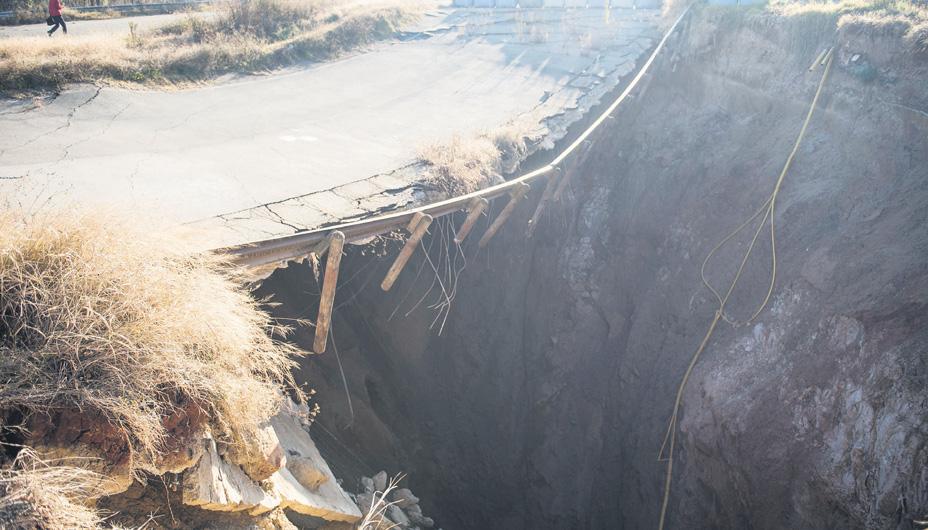 Birthday cake for 20m sinkhole