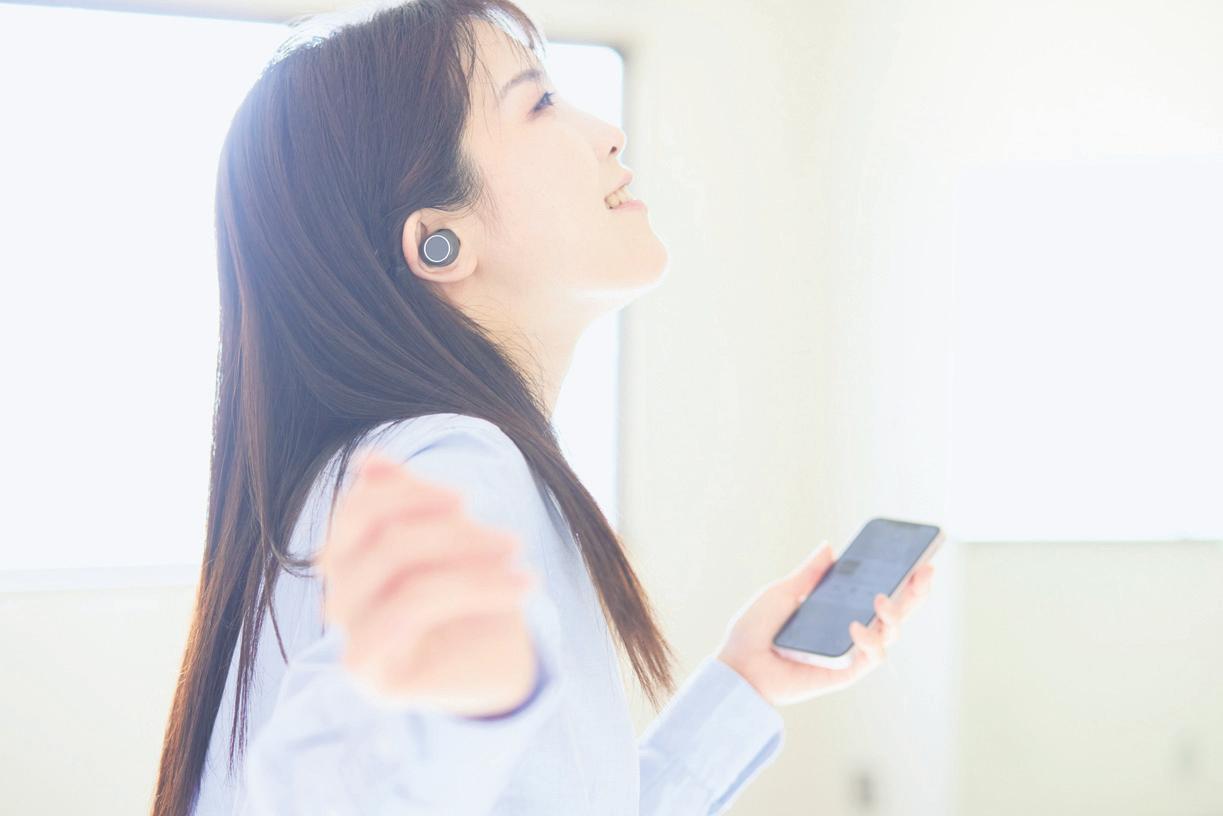 Boardroom buds with bite