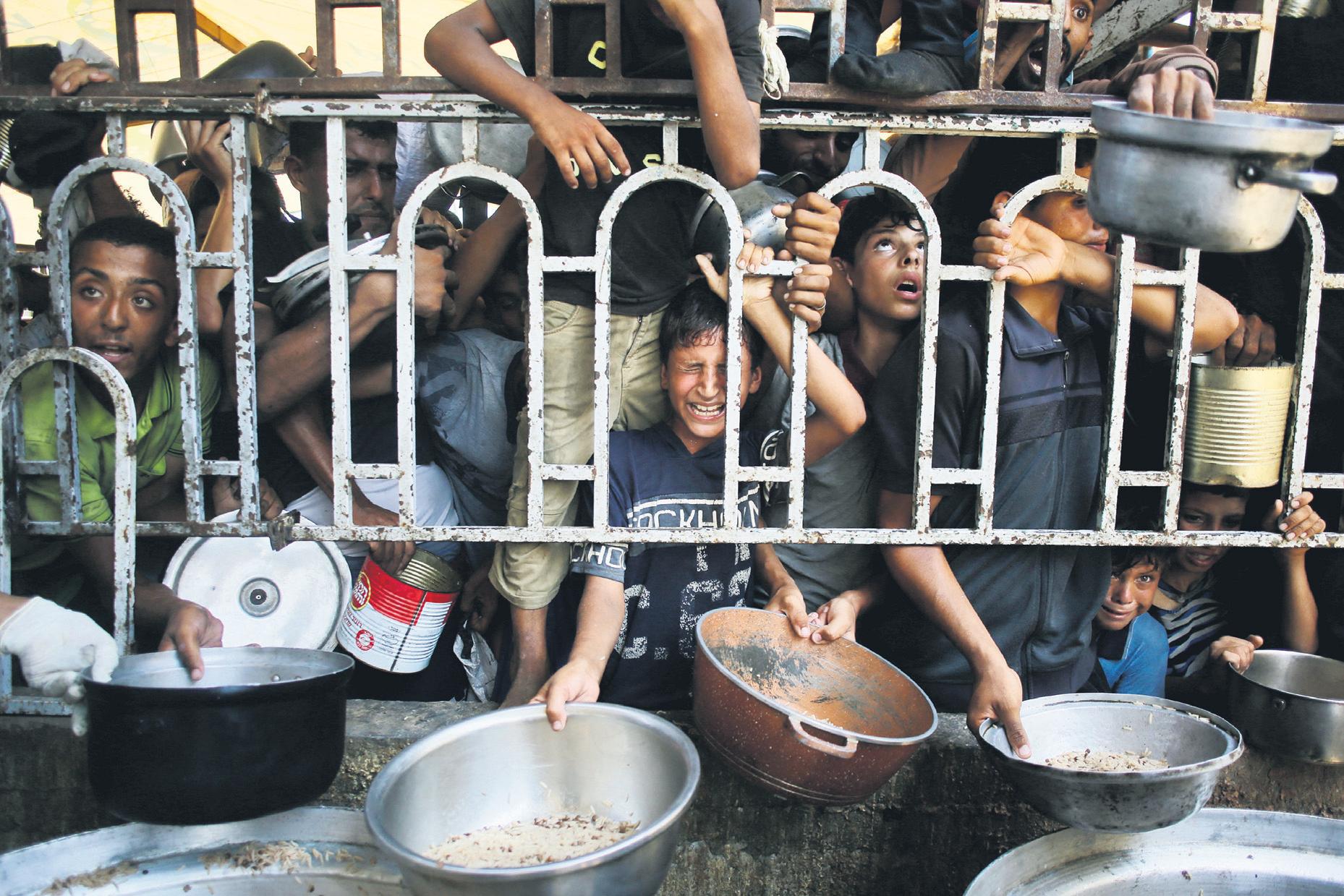 'Mass Starving' Spreads in Gaza