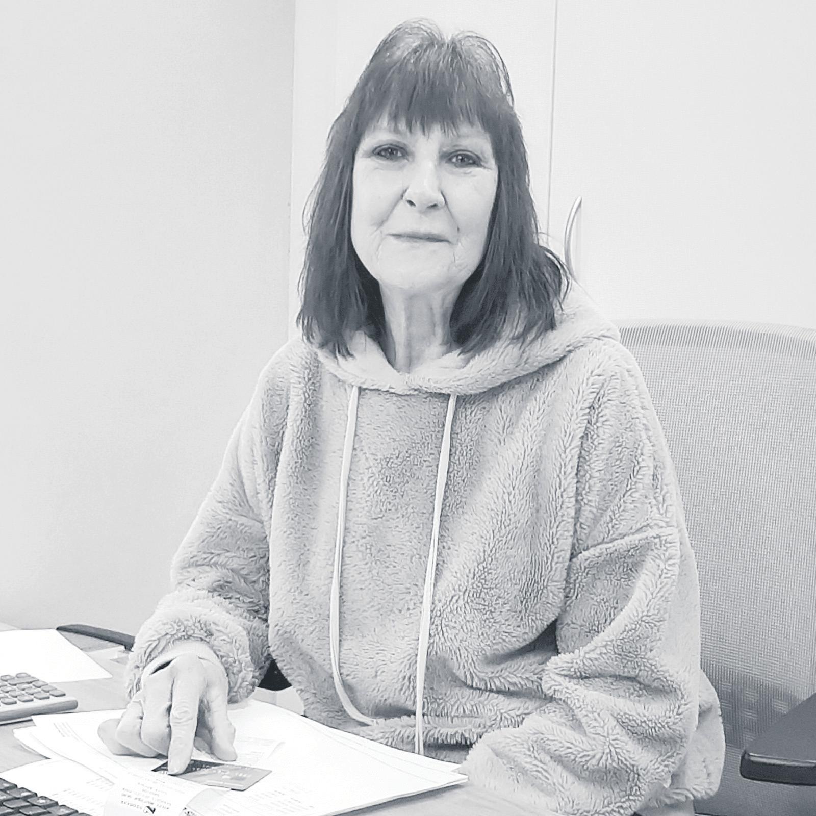 Women behind Nicci Needle