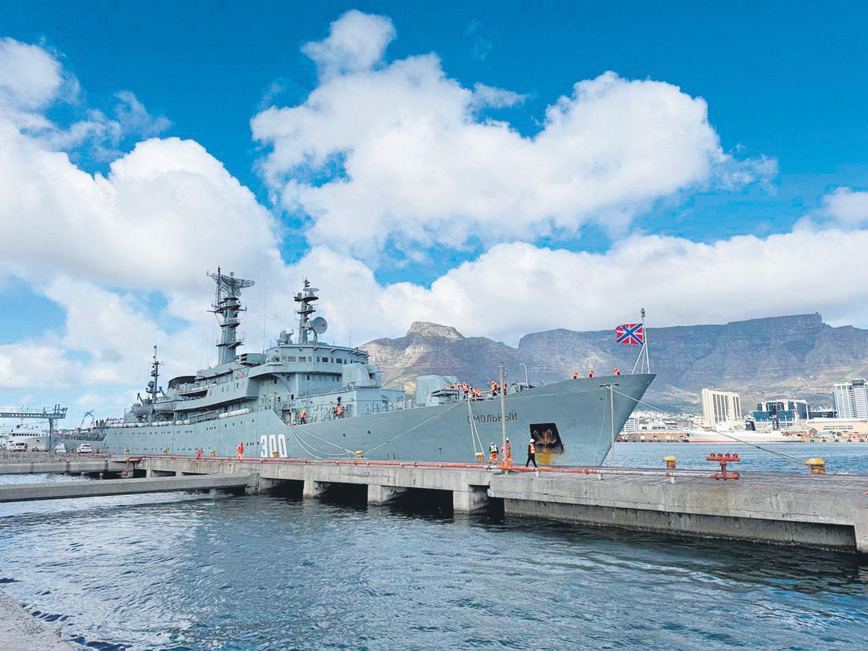 MK party protests as Russian sailors barred